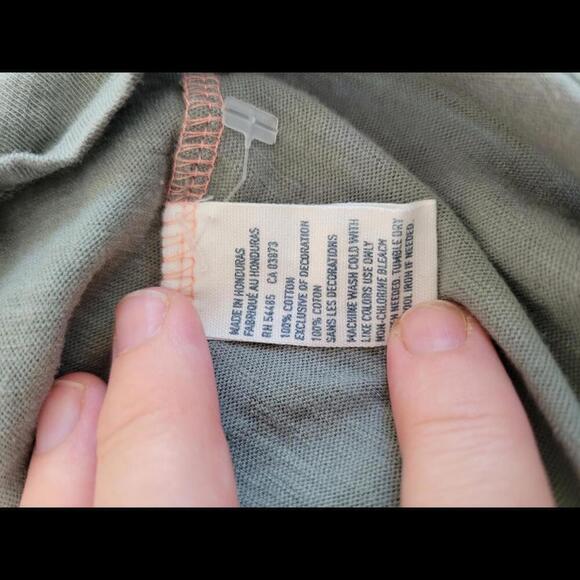 NWT American Eagle Outfitters small green long sleeve deep v tee shirt - Picture 4 of 4